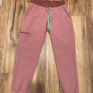 Zamora figs jogger scrub bottoms